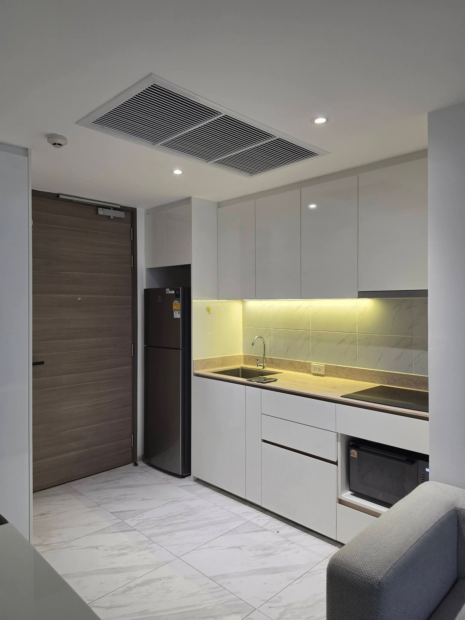 ศุภาลัย เพลส สุขุมวิท 39 (Supalai Place Sukhumvit 39 - ใกล้ BTS พร้อมพงษ์ / MRT เพชรบุรี)
