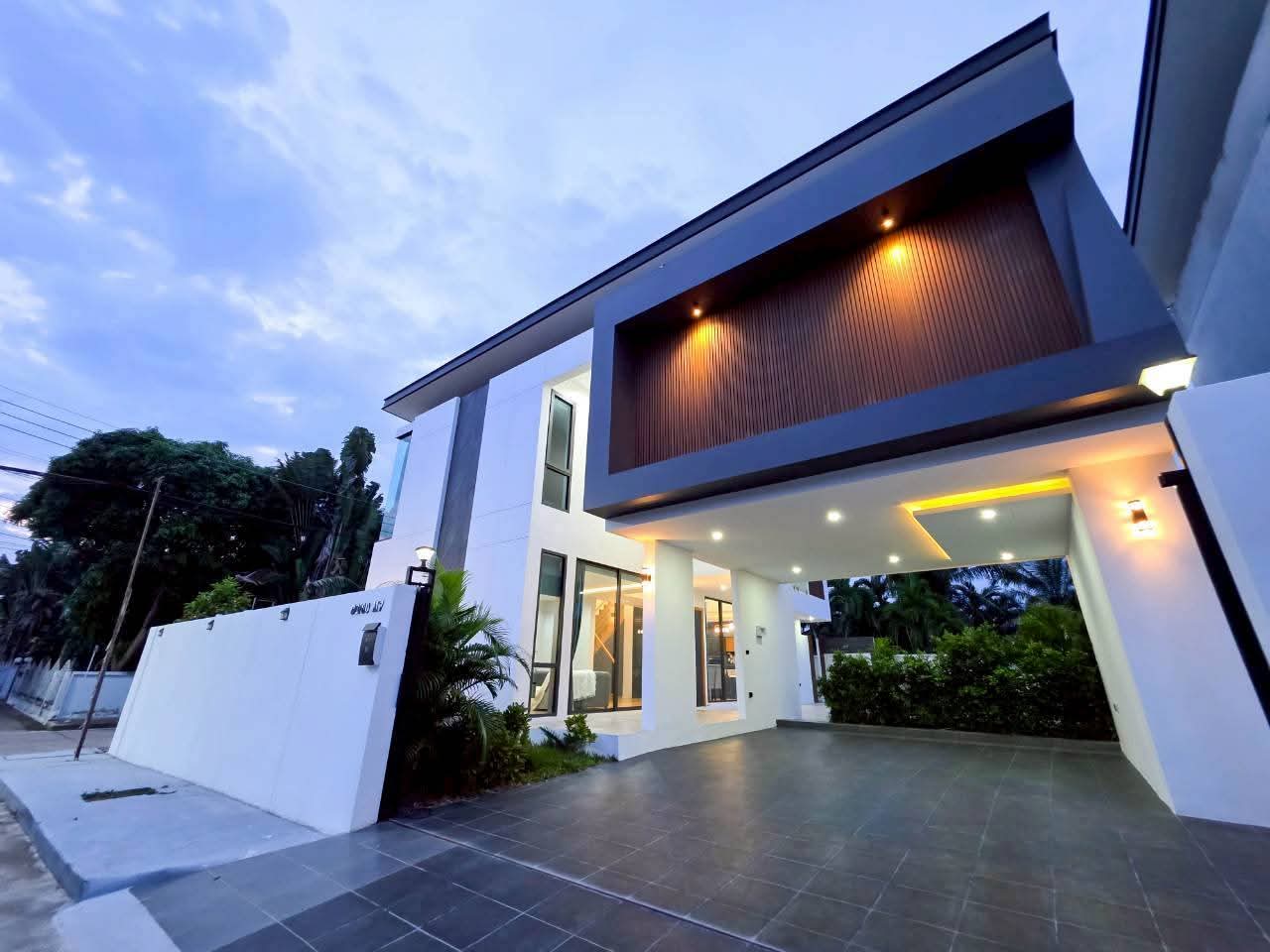 ขายพูลวิลล่าสร้างใหม่ หมู่บ้านอารียา (ซอยสยามคันทรีคลับ) สไตล์ Modern Luxury 5