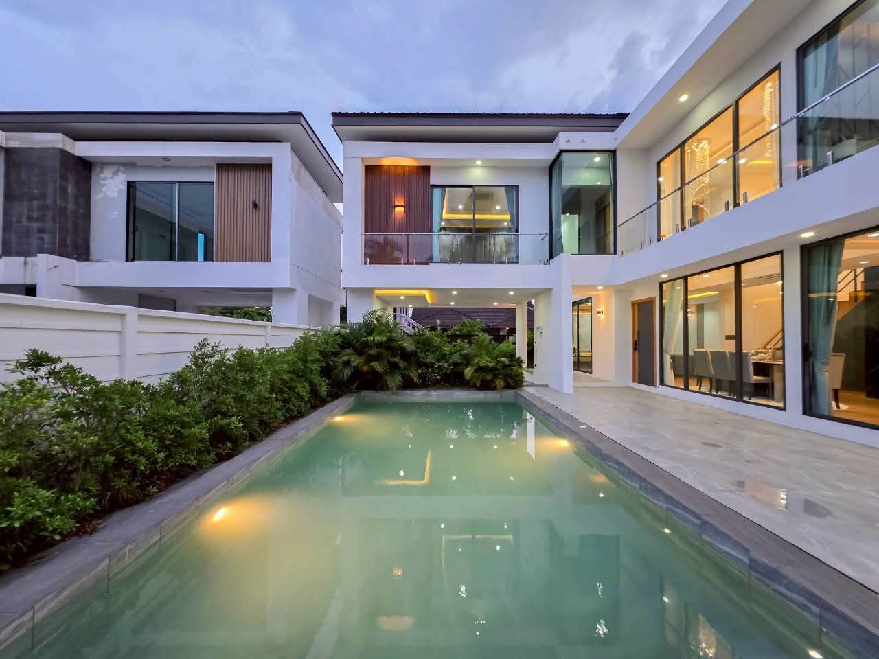 ขายพูลวิลล่าสร้างใหม่ หมู่บ้านอารียา (ซอยสยามคันทรีคลับ) สไตล์ Modern Luxury 6