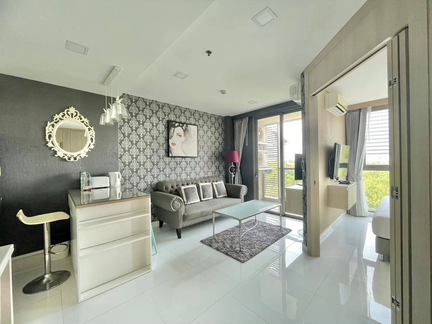 ให้เช่า! คอนโดสวยวิวสระว่ายน้ำ Arcadia Continental พัทยา 2