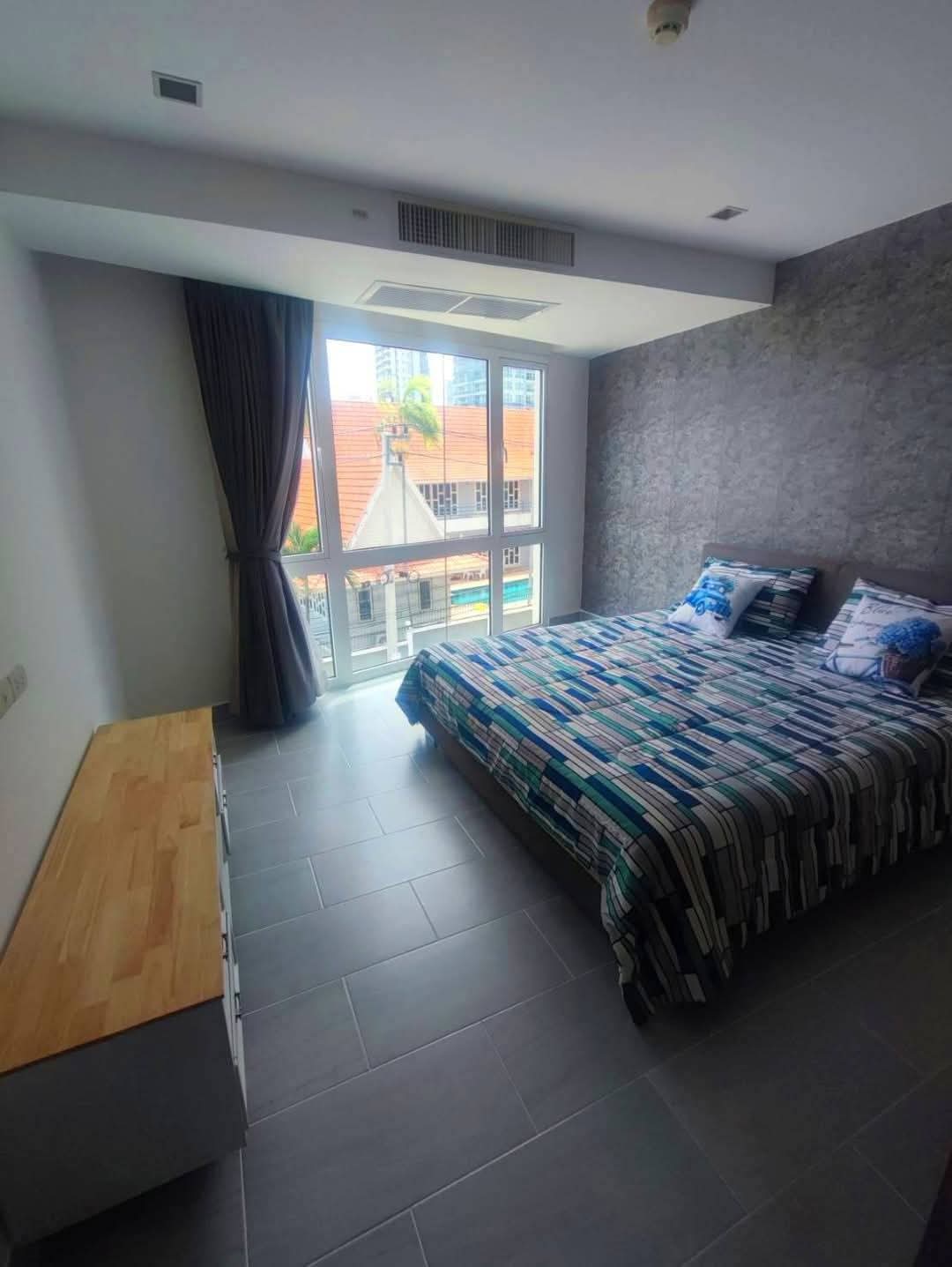 ขายคอนโดพัทยา! ห้องใหญ่ไซส์อลังการ 114 ตร.ม. 2 ห้องนอน Elegance @ Cosy Beach 7