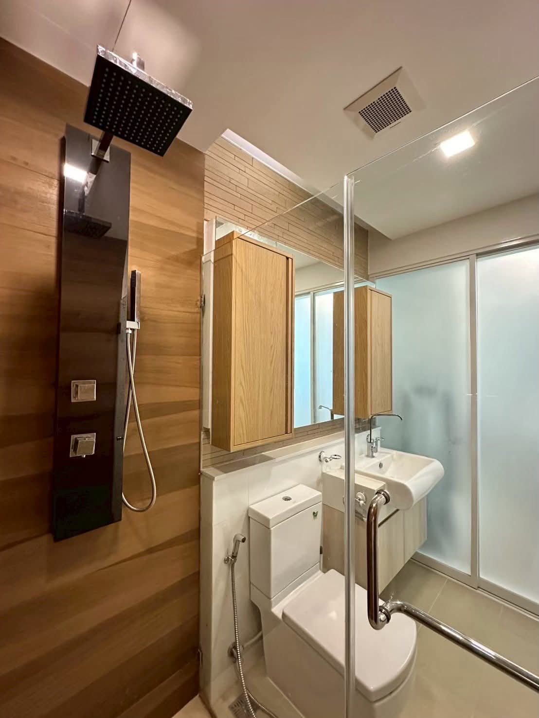 ให้เช่าคอนโดพัทยาติดทะเล! Del Mare Pattaya 2 ห้องนอน ห้องใหญ่ 82 ตร.ม. 18